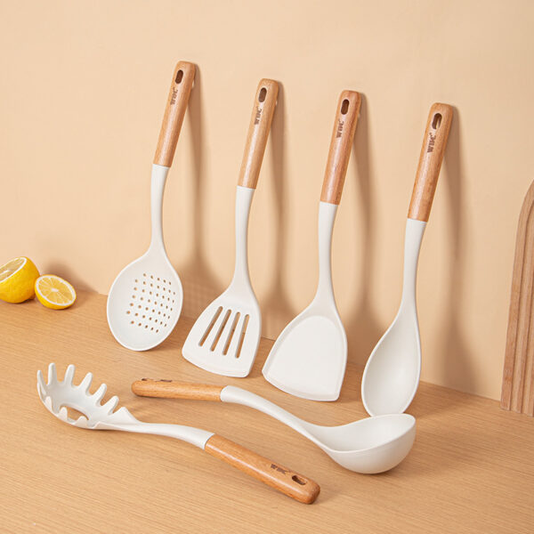 4 pcs Silicone Cooking Utensil Set with Wooden Handle - 图片 4