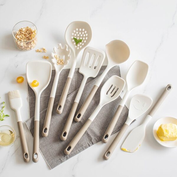 Stylish Hot Selling Nylon Kitchen Utensil Set with PP Handle