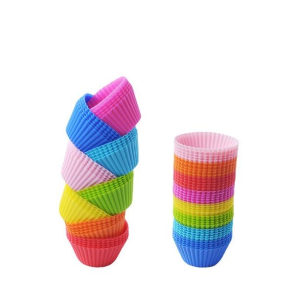 12 Pcs Reusable Silicone Round Muffin Baking Cups